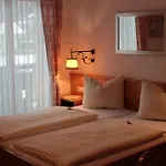 Haus Florian ゲストハウス 3*